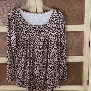 Leopard Print Long Sleeve Top